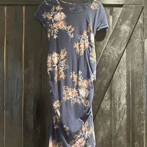 Isabel Maternity by Ingrid & Isabel Navy Floral Maxi Dress